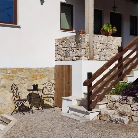 Casa Da Pedra - Porto De Mos, Leiria Алвадуш