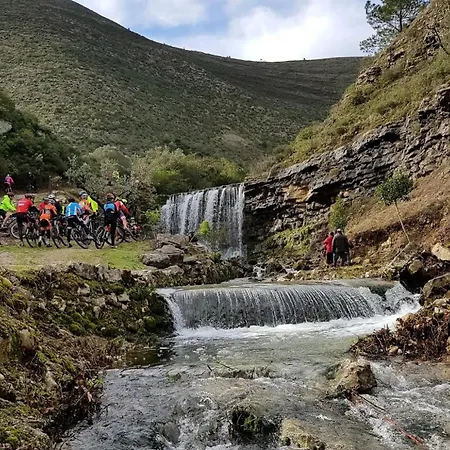 Casa Da Pedra - Porto De Mos, Leiria Frühstückspension