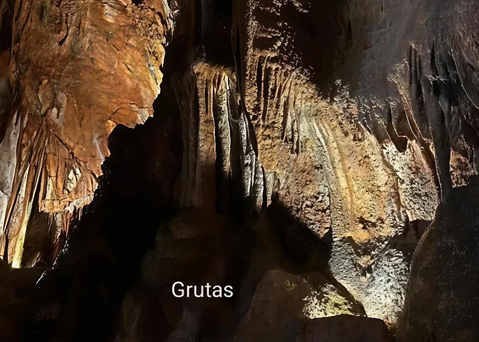 Casa Da Pedra - Alvados, Porto De Mós 3* Alvados