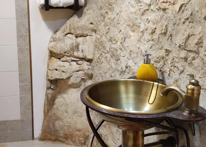 Casa Da Pedra - Alvados, Porto De Mós Alvados