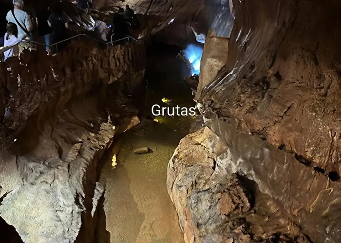 Bed & Breakfast Casa Da Pedra - Porto De Mos, Leiria